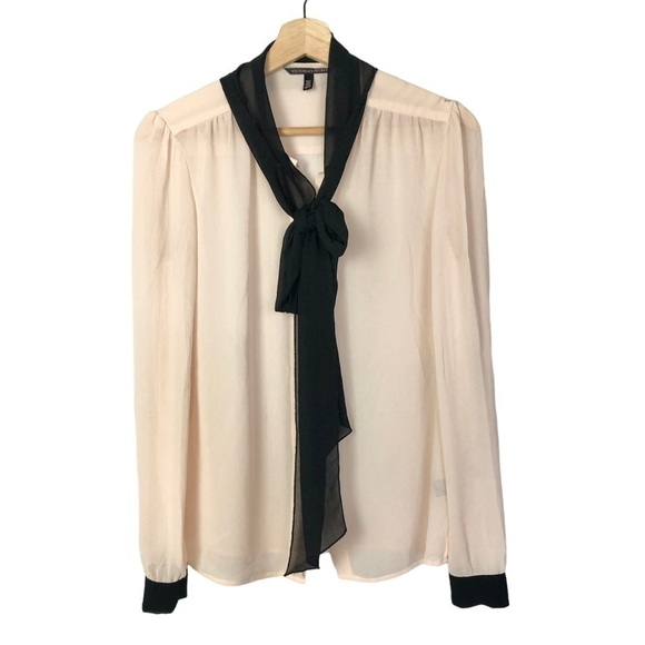 Victoria's Secret Pale Pink Chiffon Tie Neck Long Sleeve Blouse XS - Picture 1 of 3